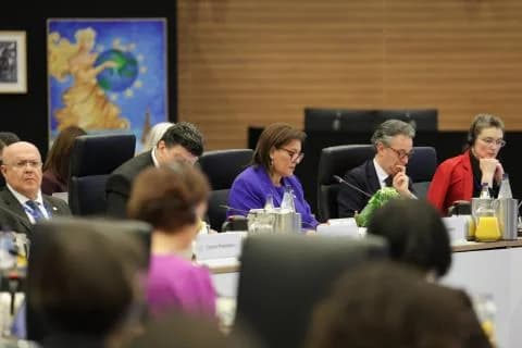 塞浦路斯教育部长非正式会议：聚焦教师培训