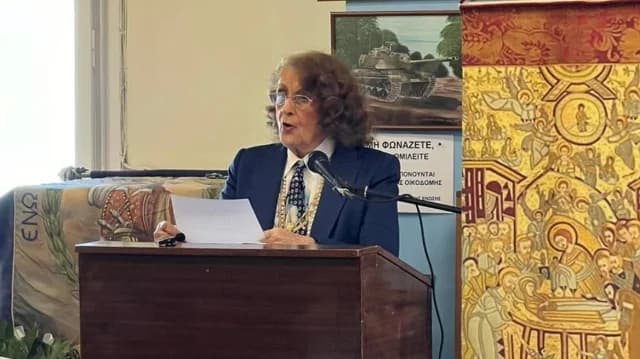 Μ. Νεγρεπόντη-Δελιβάνη: Η δήλωση για αιματηρή επανάσταση δεν ήταν λάθος