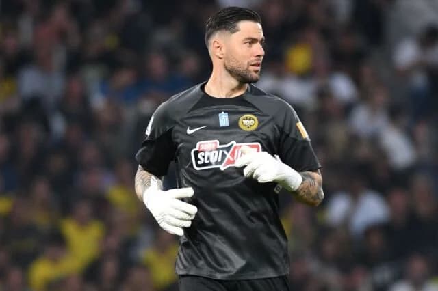 Aris FC: Athanasiadis and Gianniotas acquired