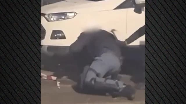 都灵发生暴力冲突：警察遭锤子袭击
