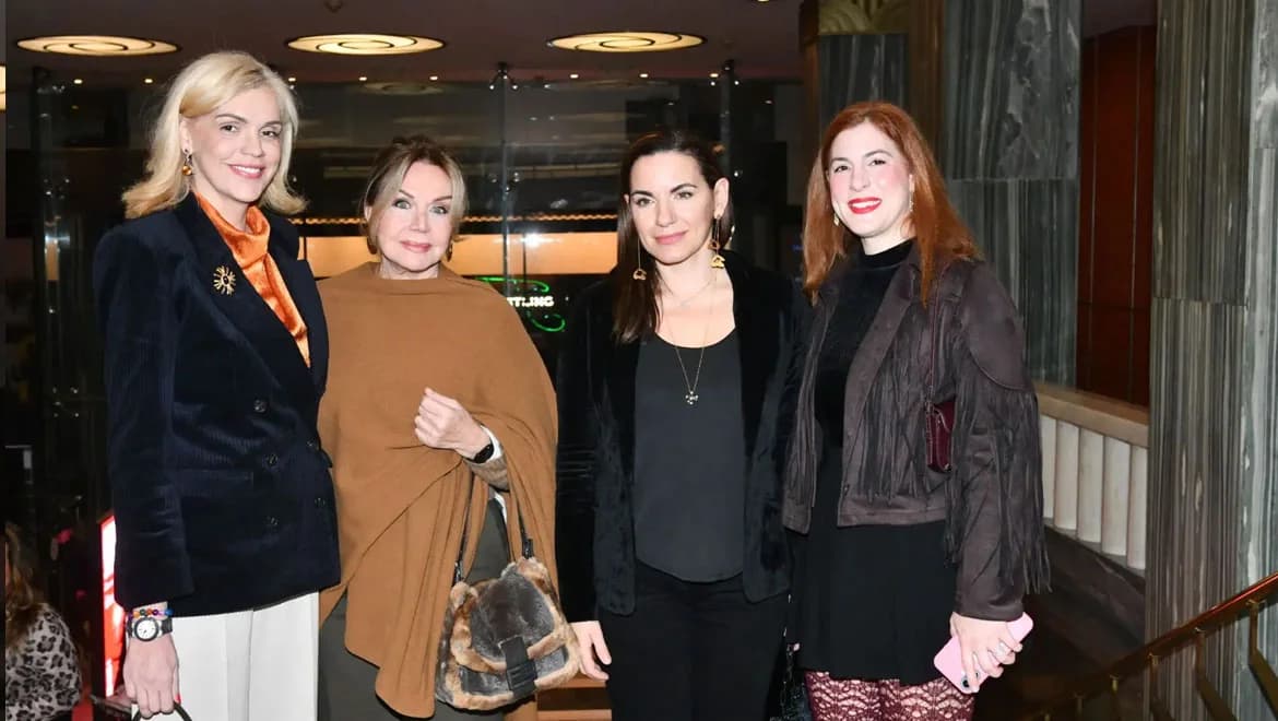 Olga Kefalogianni at Pallas Theater After Reactions