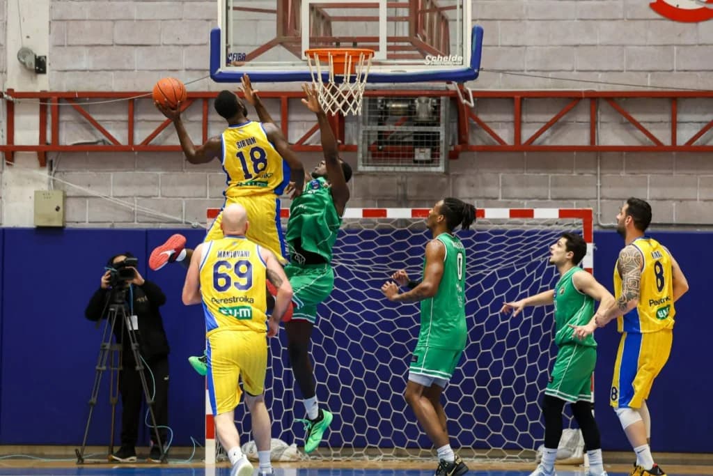 Νίκη του ΑΠΟΕΛ επί του Διγενή στην ECOMMBX Basket League
