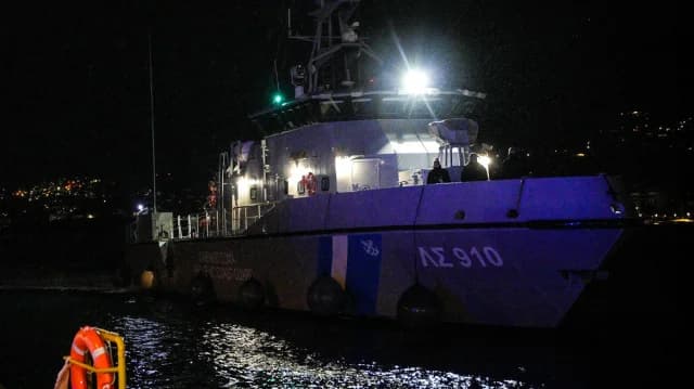 希俄斯岛:海岸警卫队与走私者之间发生严重事件——造成伤亡