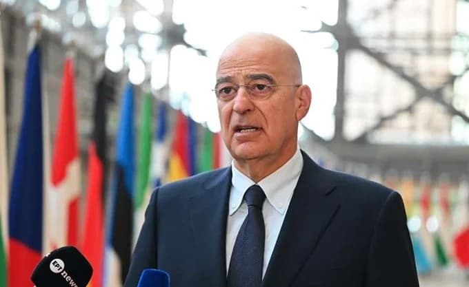 Δένδιας στο Πεντάγωνο: Στο επίκεντρο η αμυντική συνεργασία