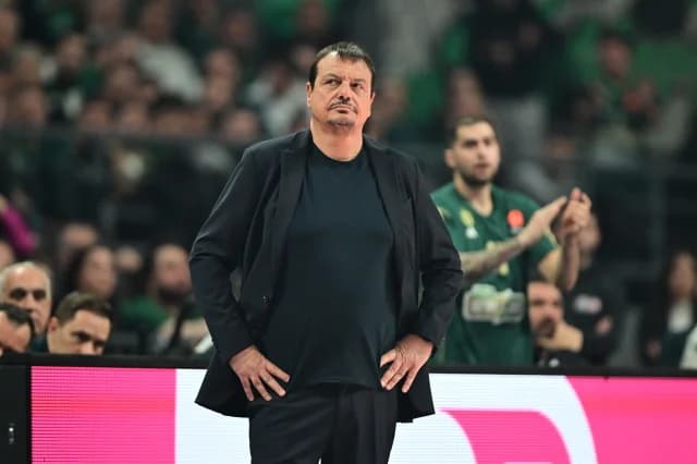 Ergin Ataman konfrontiert Journalisten nach Panathinaikos' Sieg über Real Madrid