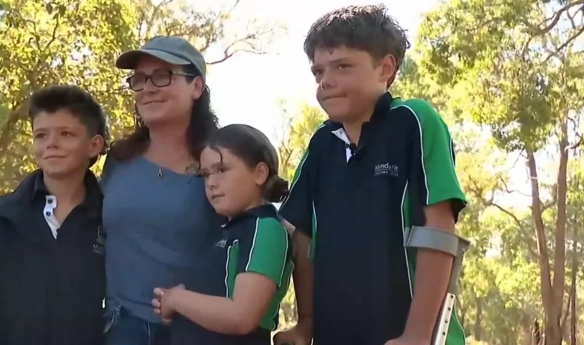 Australien: 13-Jähriger schwimmt 4 Stunden, um Familie zu retten