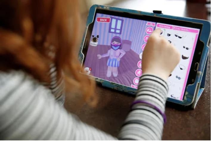 Egypt Bans Roblox Over Concerns for Child Safety