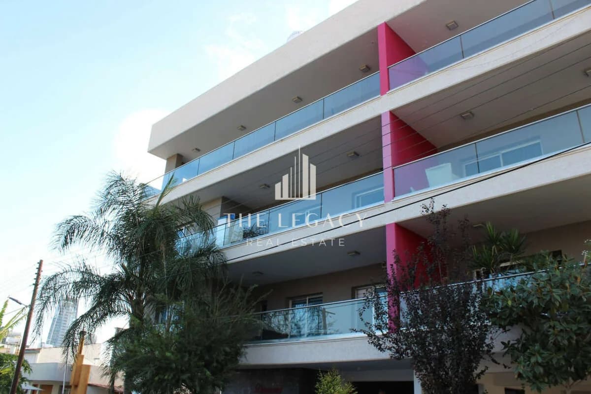 Wohngebäude zum Verkauf in Agios Nikolaos, Limassol