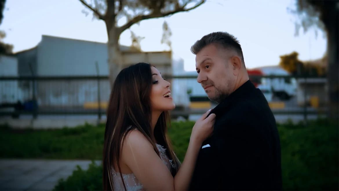 Matthaios Giannoulis & Ioulia Koukouve: Dúo sorpresa en «Eρωτευμένη»