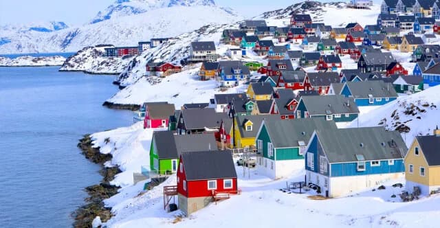 France and Canada Open Consulates in Greenland