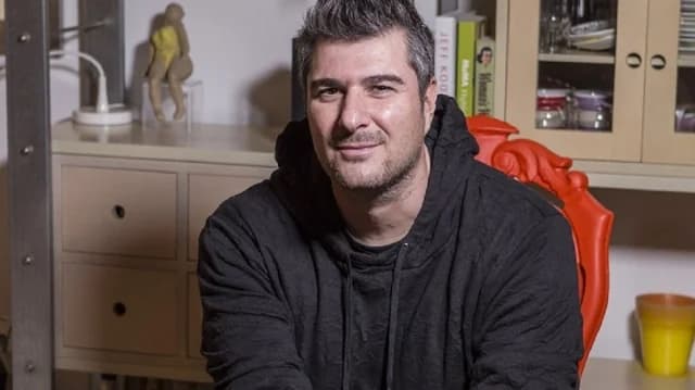 Νίκος Μωραΐτης: Κριτική για την πρόταση Κασσελάκη για μετονομασία κόμματος