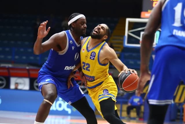 Peristeri gegen Iraklis 92-74: Peristeri gewinnt und deckt die Differenz ab