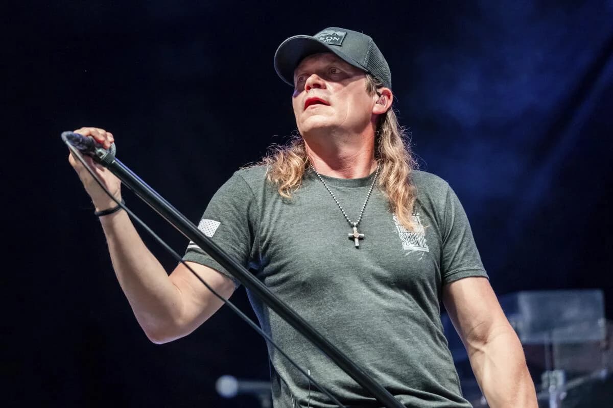3 Doors Down Sänger Brad Arnold stirbt mit 47 Jahren