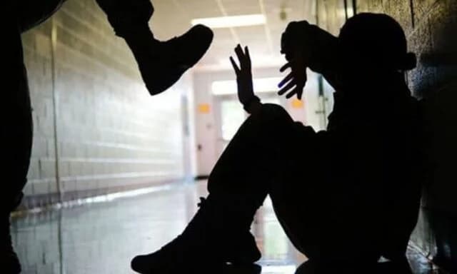 Florina: Un menor golpeado por un grupo de cinco