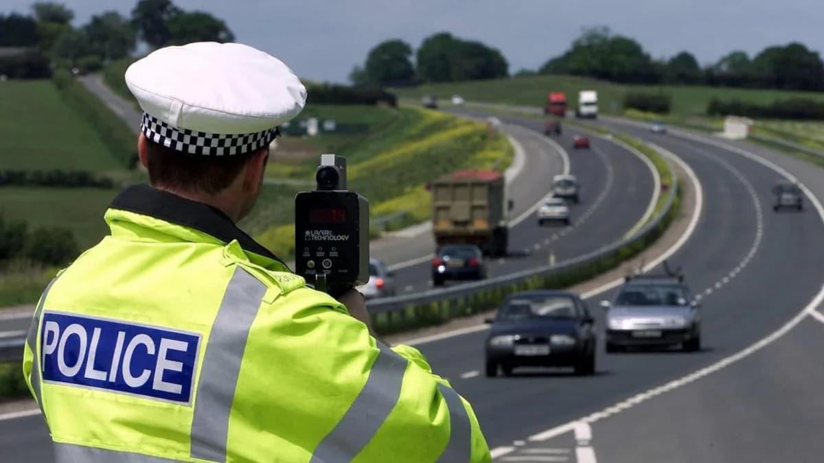 Francia: Envían multa por exceso de velocidad a un muerto – Afirmó que se lo alquiló a una persona inexistente