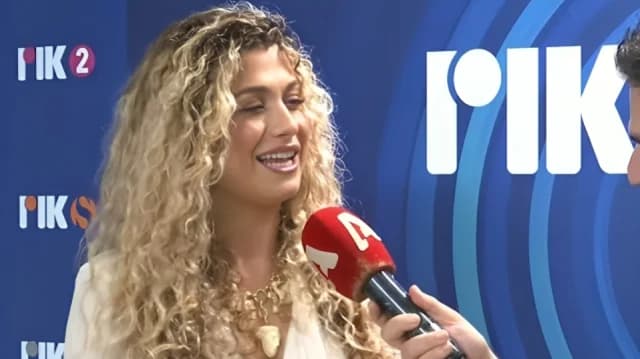Antigoni Buxton: «Δεν με νοιάζει αν το τραγούδι μου είναι πολύ κυπριακό»
