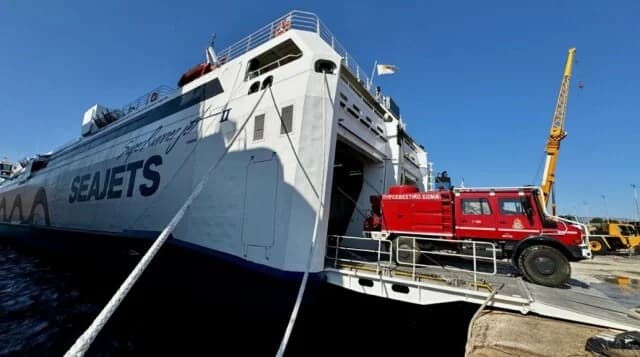 Seajets: שלוש ספינות הוקצו להעברת כוחות כיבוי אש לכיאוס