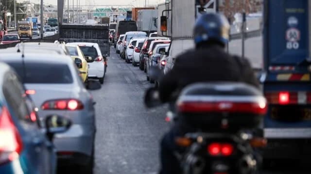 Traffic Congestion on Kifissos Avenue After Pedestrian Accident