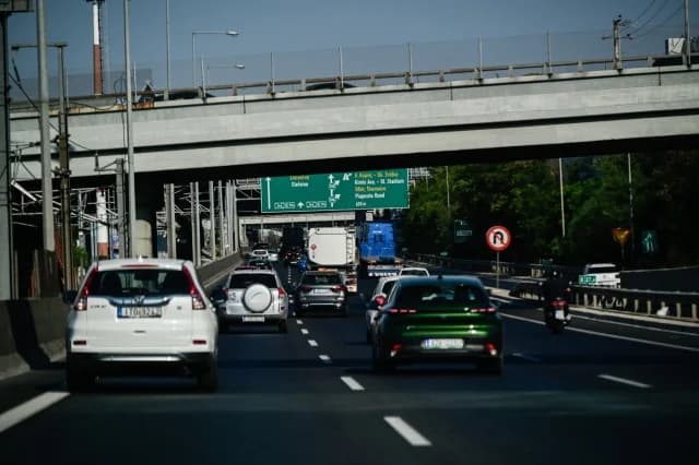 短信诈骗针对阿提卡高速公路电子通行证用户