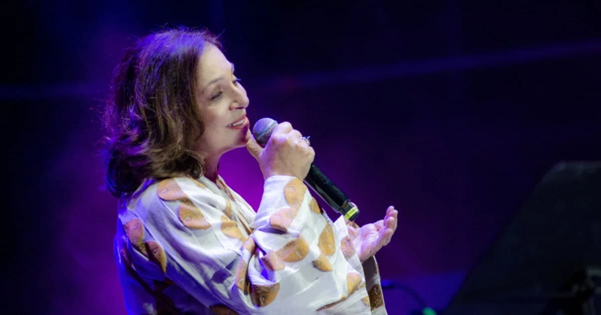 Haris Alexiou: Honorary Guest at 'In the Armchair with Echaris' Event