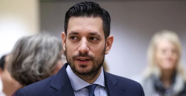 Κυρανάκης: Τηλεδιοίκηση και έλεγχοι για εύφλεκτα καθίσματα στα τρένα