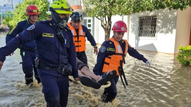Κολομβία: Τουλάχιστον 22 νεκροί από καταρρακτώδεις βροχές