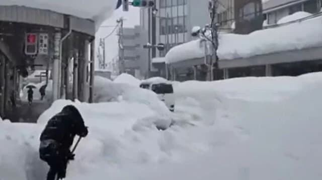 日本：暴雪已致46人死亡
