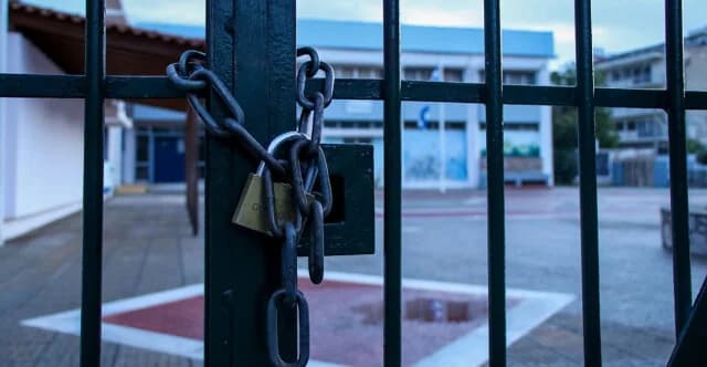 Χαλάνδρι: Έρευνα για καταγγελίες περί καταναγκαστικής εργασίας μαθητών
