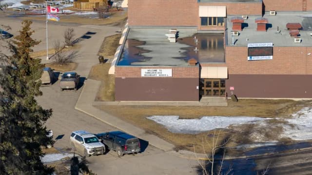 Tiroteo en escuela de Canadá: Autora transgénero de 18 años, ocho muertos