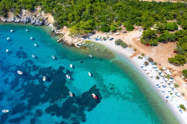 Samos unter den vielversprechendsten Reisezielen der Welt für 2026, gelobt von internationalen Medien