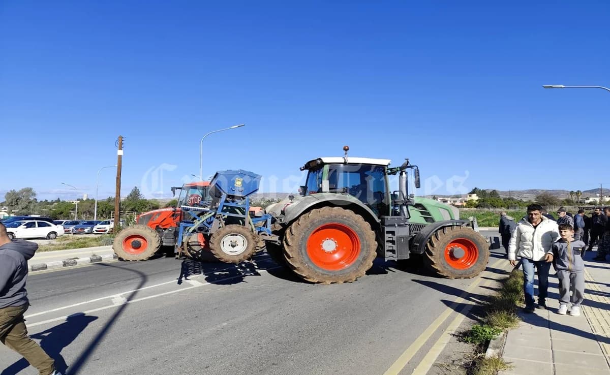 Protesta de Agricultores en Nicosia Contra Mercosur