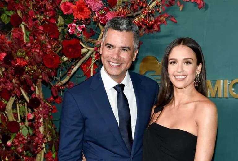 Jessica Alba & Cash Warren: Divorce Finalized After 16 Years