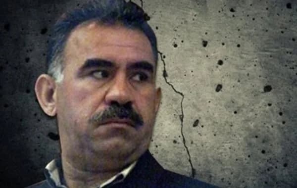 Protesta kurda en la Embajada griega en Nicosia por el aniversario de Öcalan