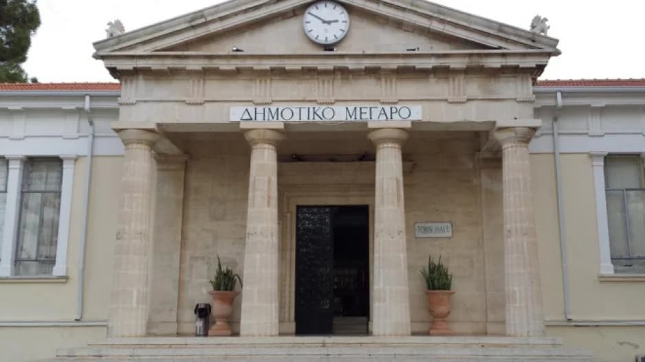 Gemeinde Paphos: Mitarbeiterin nach Korruptionsbeschwerde entlassen