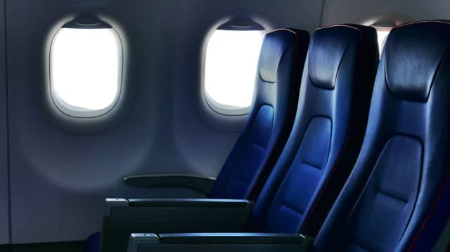 Warum fehlen die Sitznummern 13 und 17 in Flugzeugen? Aberglaube der Fluggesellschaften