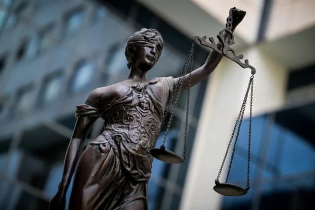 Administrative Judges Oppose Judicial Kallikratis Reform