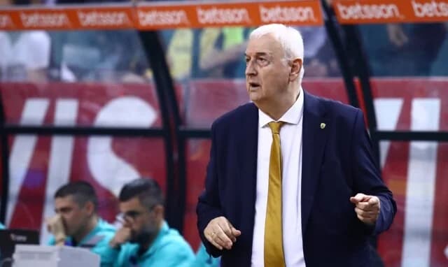 Σάκοτα: «Δύσκολο χωρίς πλέιμεικερ απέναντι στον Ολυμπιακό»