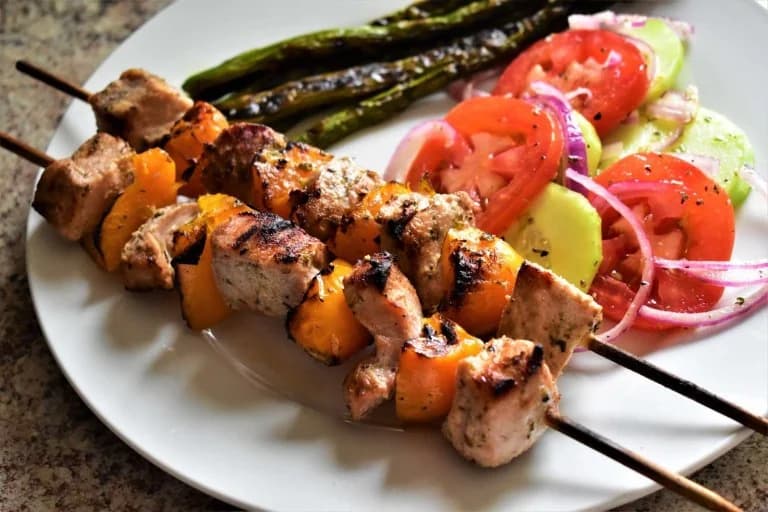 Recipe: Delicious Beef Souvlaki with Vegetables