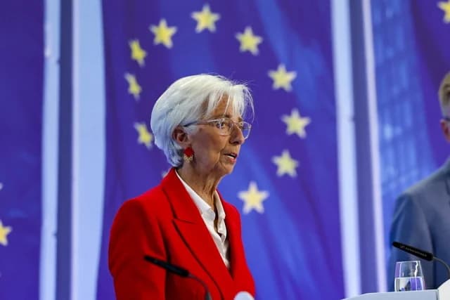 FT: Лагард из ЕЦБ планирует уйти в отставку до выборов 2027 года