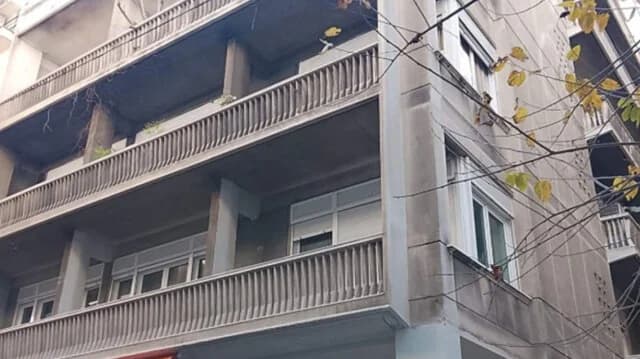 Nikas Symetochon: Auktion für Apartment in Kolonaki