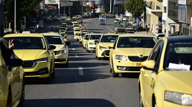Απεργία ταξί: Κινητοποιήσεις σε Αθήνα και Θεσσαλονίκη