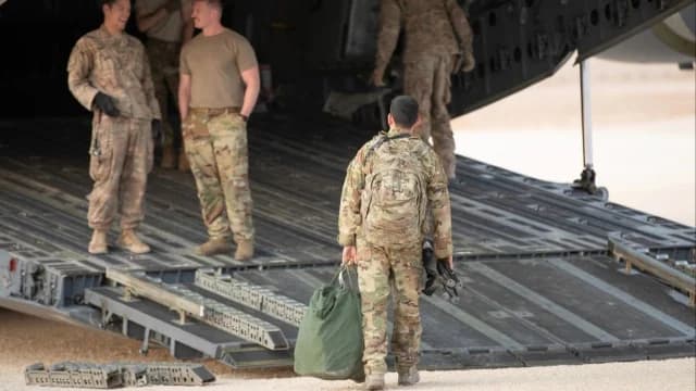 Wall Street Journal: США начинают вывод войск из Сирии