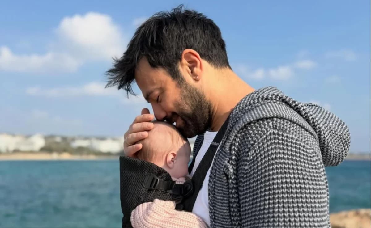 Andreas Georgiou: Tierno momento con su hija de 5 meses