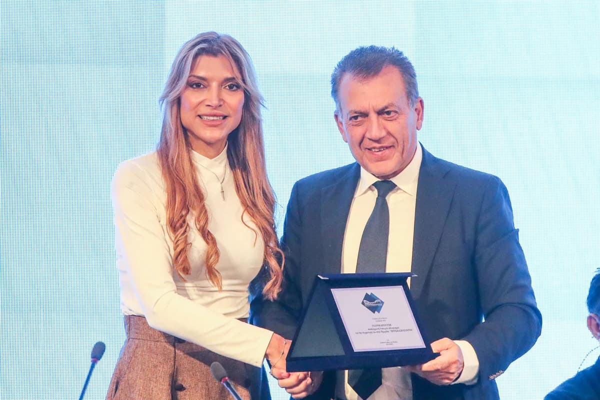 ΣΕΦ: Πλήρης ανακατασκευή του γηπέδου ποδοσφαίρου με στήριξη Υπουργείου