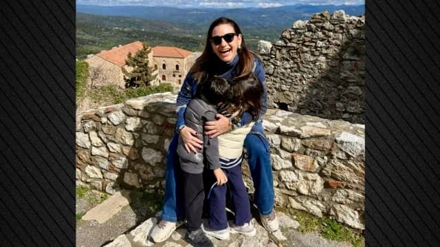 Olga Kefalogianni: Moments with her children in Mystras and a message about family