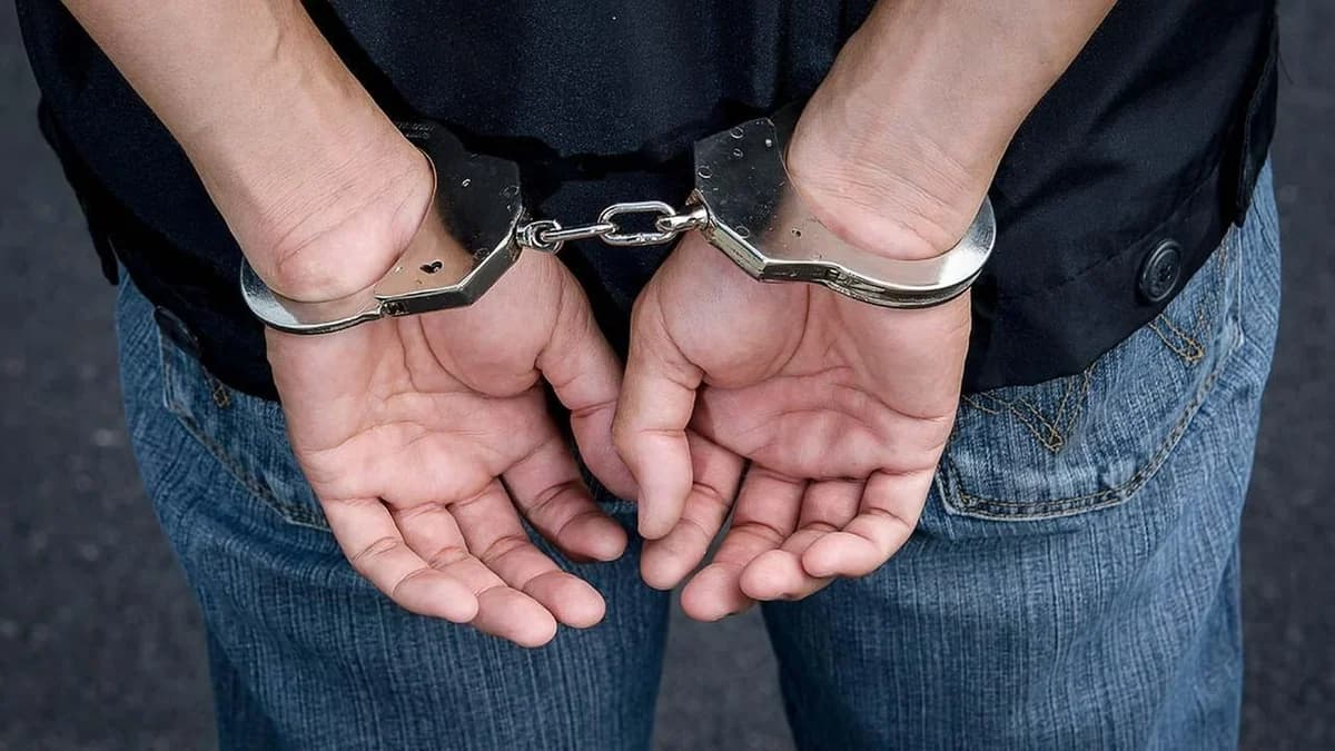 拉纳卡：20岁男子因枪击事件被捕