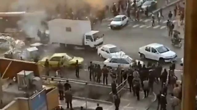 הפגנות סטודנטים חדשות נגד הממשלה באיראן