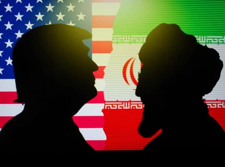 Ex Agente de la CIA: Trump planea un ataque a Irán