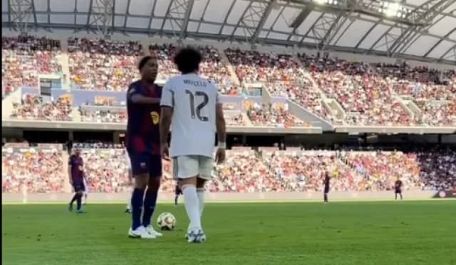 El Clásico de Leyendas: Ronaldinho vs Marcelo en Los Ángeles