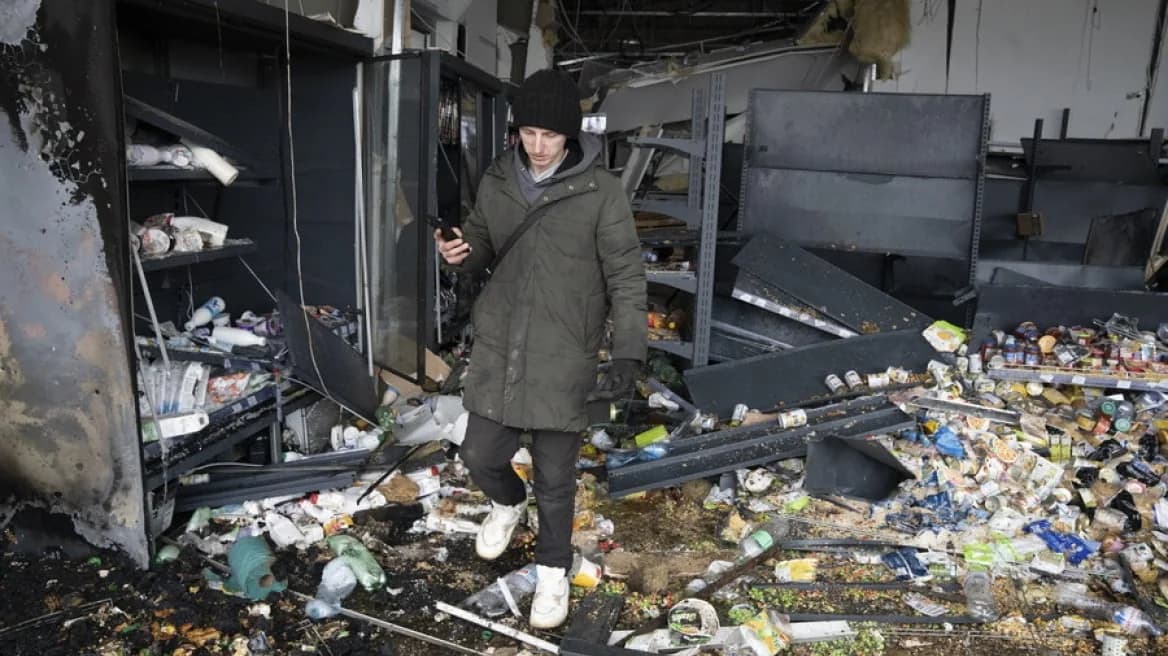 Ukraine: Explosion in Mykolaiv Injures Police Officers